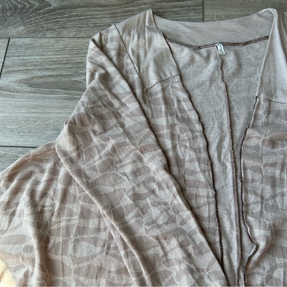 Vigorella Bamboo Cotton Blend Asymmetrical  Hem Duster - Picture 9 of 16